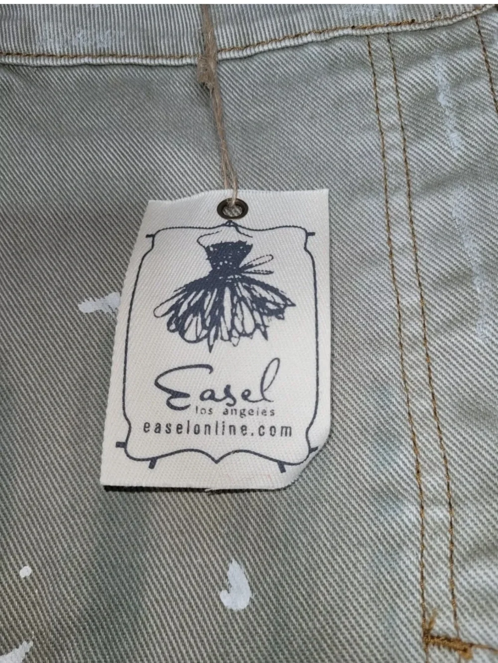 NWT Easel Los Angeles Distressed Denim Skirt Khaki Size Medium